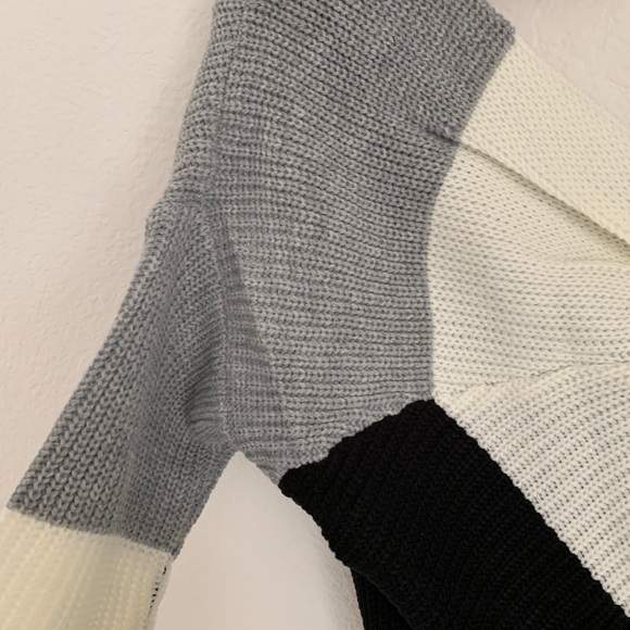 Twist Sweater - Picture 12 of 12